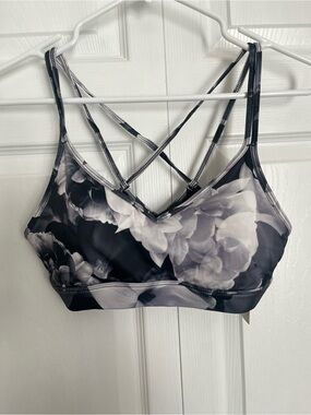 NWT Old Navy Black & White Floral Strappy Sports Bralette